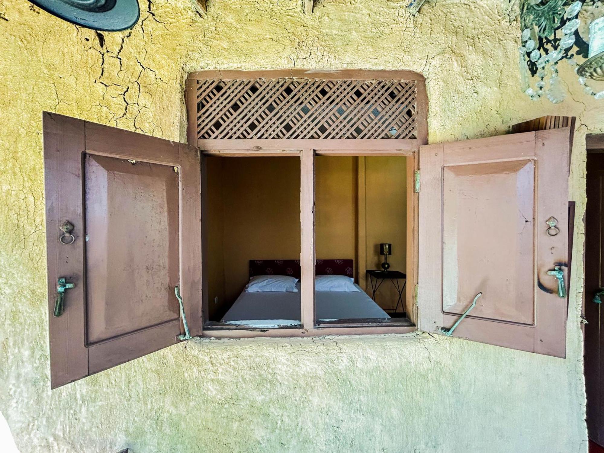 Hotel La Felicita Mirissa Bagian luar foto